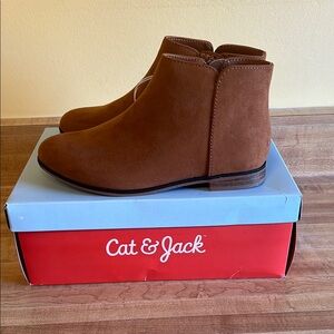 Cat & Jack Brown Opal Ankle Boots, Brown, Size 3